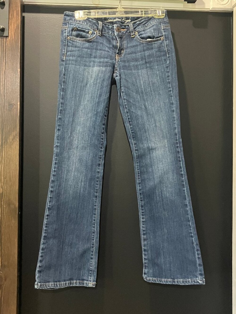 American Eagle Favorite Boyfriend Stretch Low Rise Jeans Size Regular 4